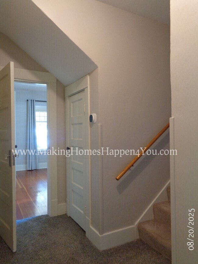 Building Photo - 2160 Trade St SE