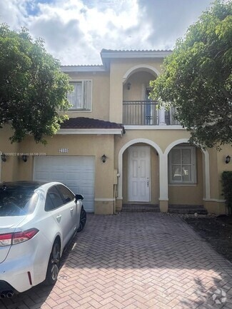 Building Photo - 7109 SW 166th Pl