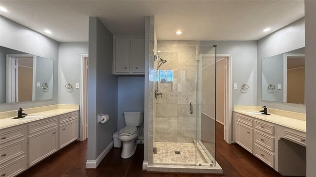 Building Photo - 11527 Cedar Creek Dr