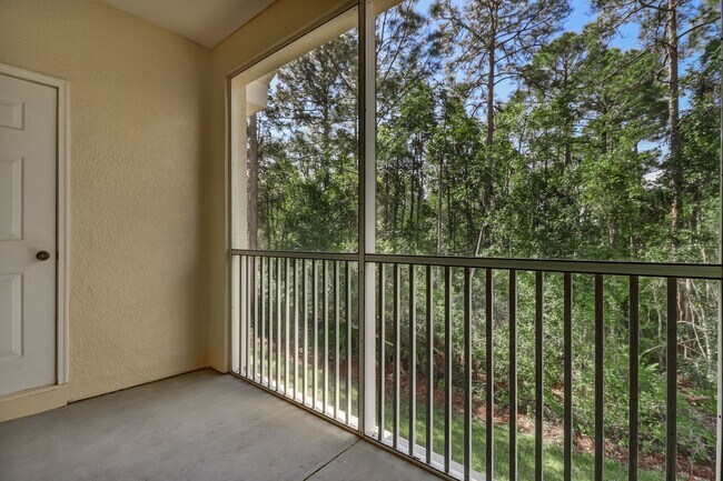 Building Photo - Beautiful 3BR/2BA Condo in Gated Stoney Creek – Close to Amelia Island