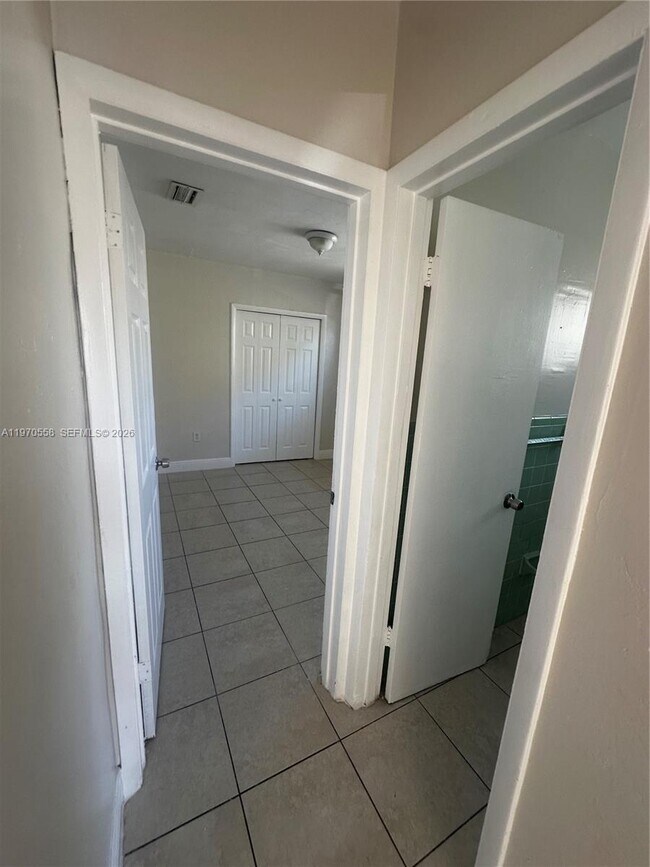 Building Photo - 237 NW 55th St