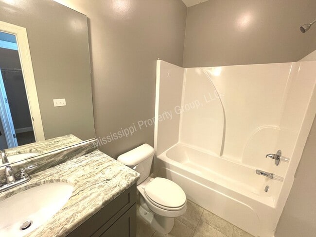 Building Photo - 4BR/4.5BA For Rent