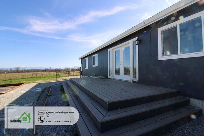 Building Photo - 18848 Lorina Dr