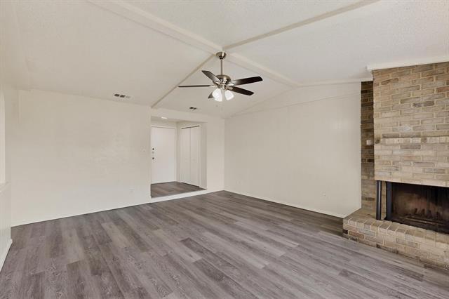 Building Photo - 1405 Aldenwood Dr