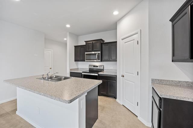 Building Photo - 925 Whisper Spgs Ct