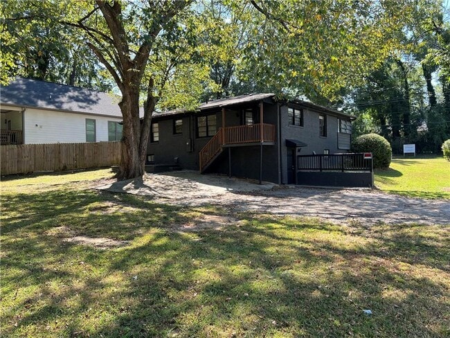 Primary Photo - 1215 Westview Dr SW
