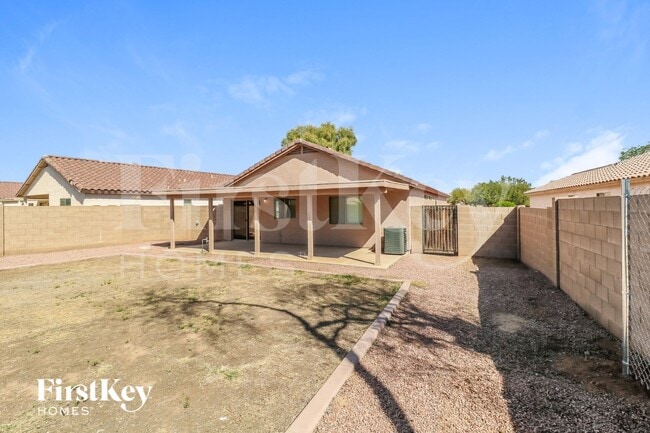Building Photo - 14805 W Redfield Rd