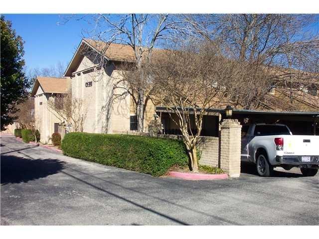 Building Photo - 810 Banister Ln