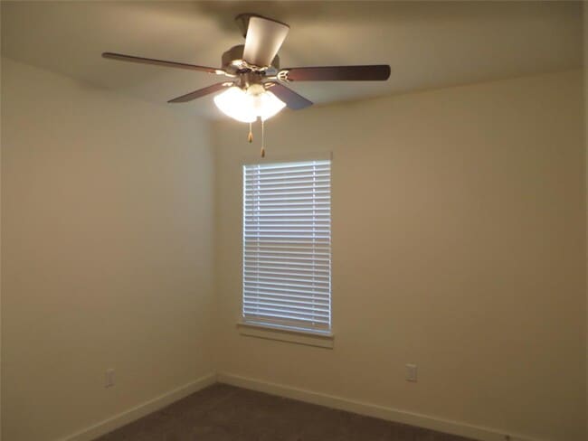Building Photo - 217 Gidran Trail