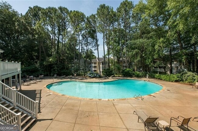 Building Photo - 1607 Augusta Dr