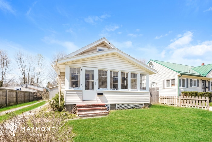 Building Photo - 82 28th St NW