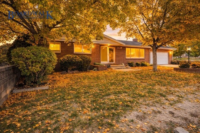 Building Photo - East Millcreek Gem on Rare Corner Lot