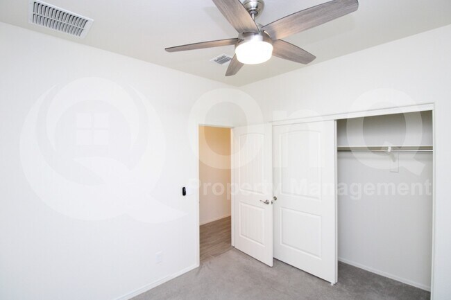 Building Photo - 12233 W Rowel Rd
