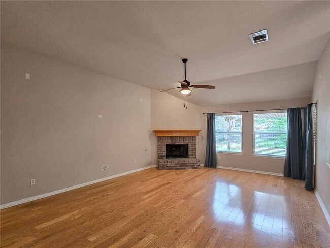 Building Photo - 15628 Fisher Island Dr