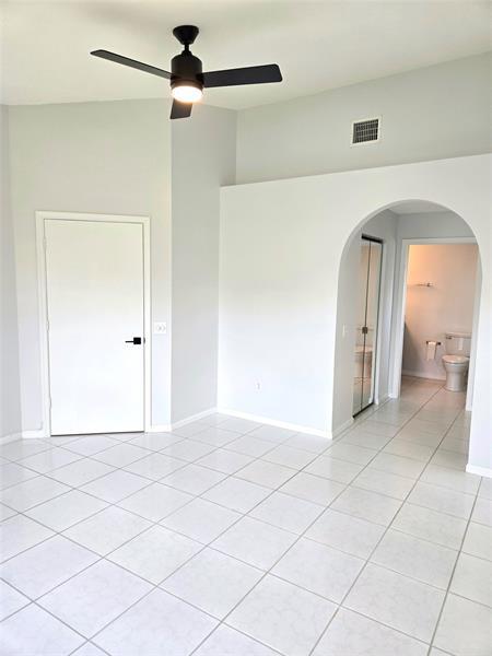 Building Photo - 5912 NW 93rd Terrace