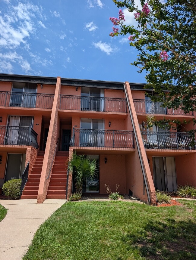 Building Photo - 3401 Townsend Blvd