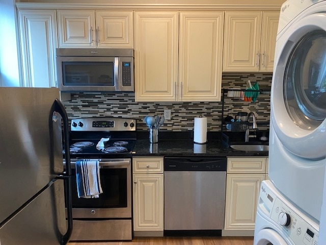 Building Photo - 1878 Beacon St