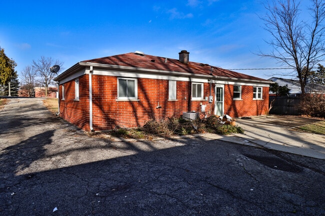 Building Photo - 111 E 13th St