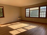 Building Photo - x311