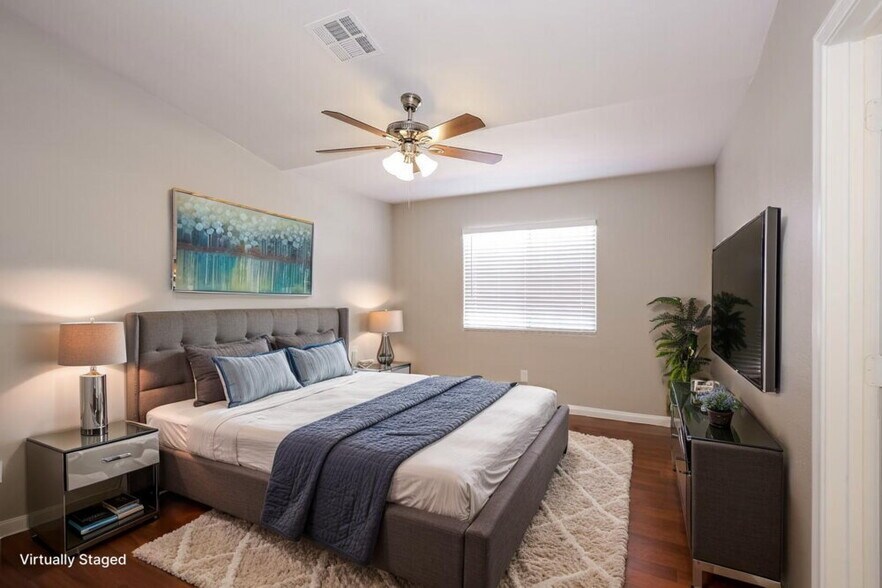 Building Photo - 615 Stonehurst Dr