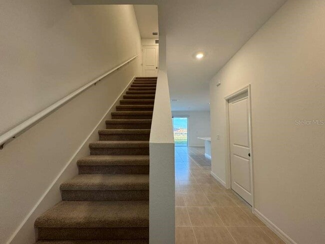 Building Photo - 7629 WATERSCAPE Dr