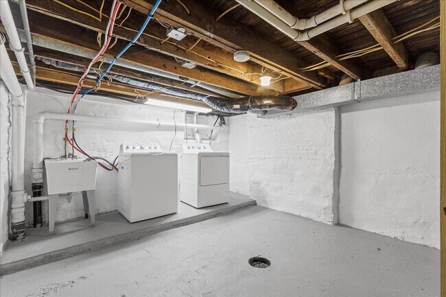 Building Photo - The B Street Flats – Modern Living in Pittsburgh’s East Side