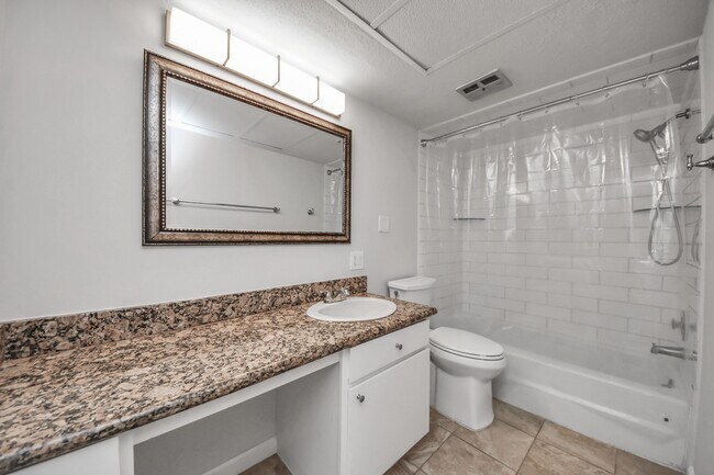 Building Photo - 4641 Wild Indigo St