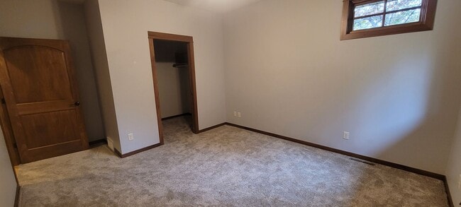 Building Photo - Beautiful 4 Bedroom Home Off of Lake Irving