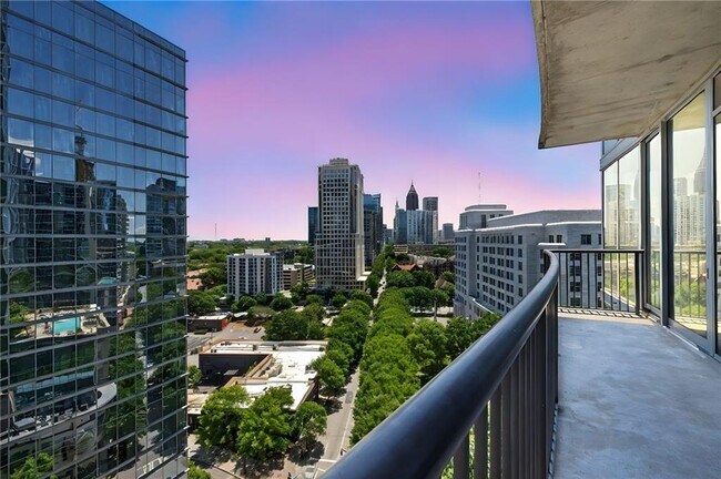 Building Photo - 1080 Peachtree St NE