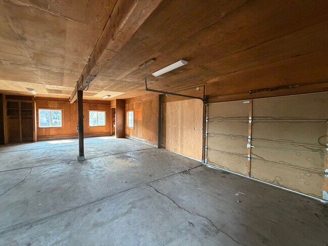 Building Photo - 28411 Liberty Rd