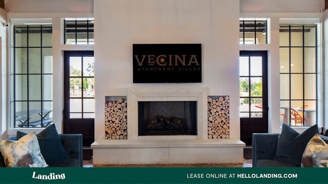 Building Photo - 20915 Wilderness Oak