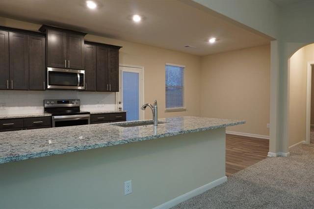 Building Photo - 1823 Dahlia Way