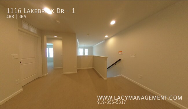 Building Photo - 1116 Lakebrink Dr