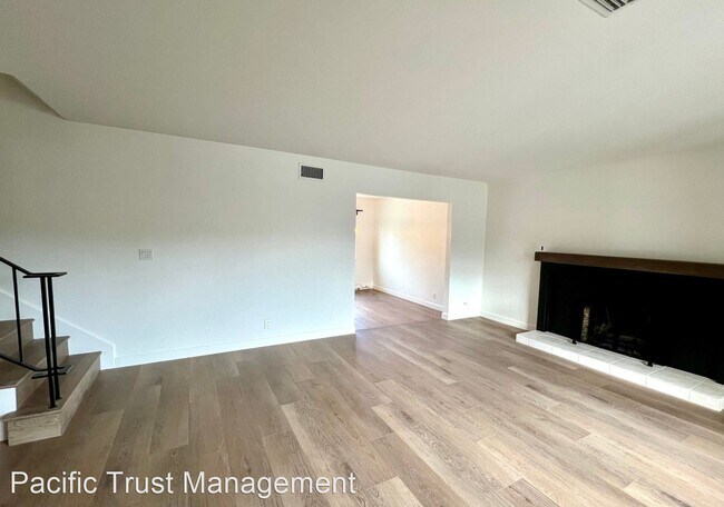 Building Photo - 4 br, 3 bath House - 9163 Evergreen Dr.