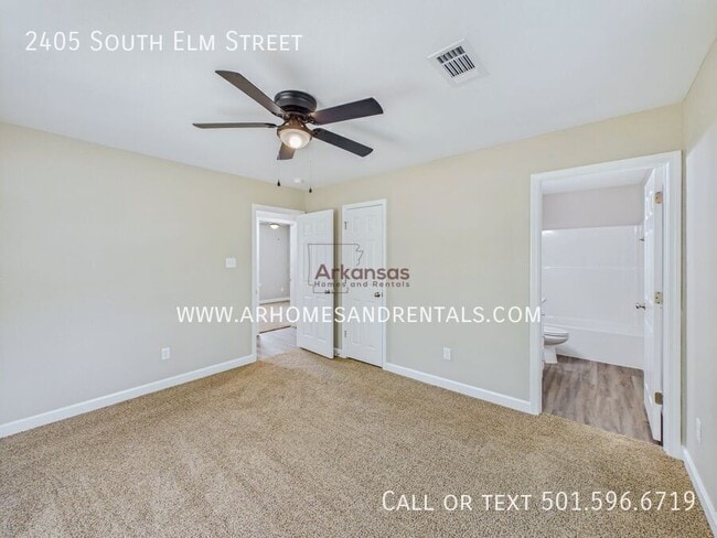 Building Photo - 2405 S Elm St