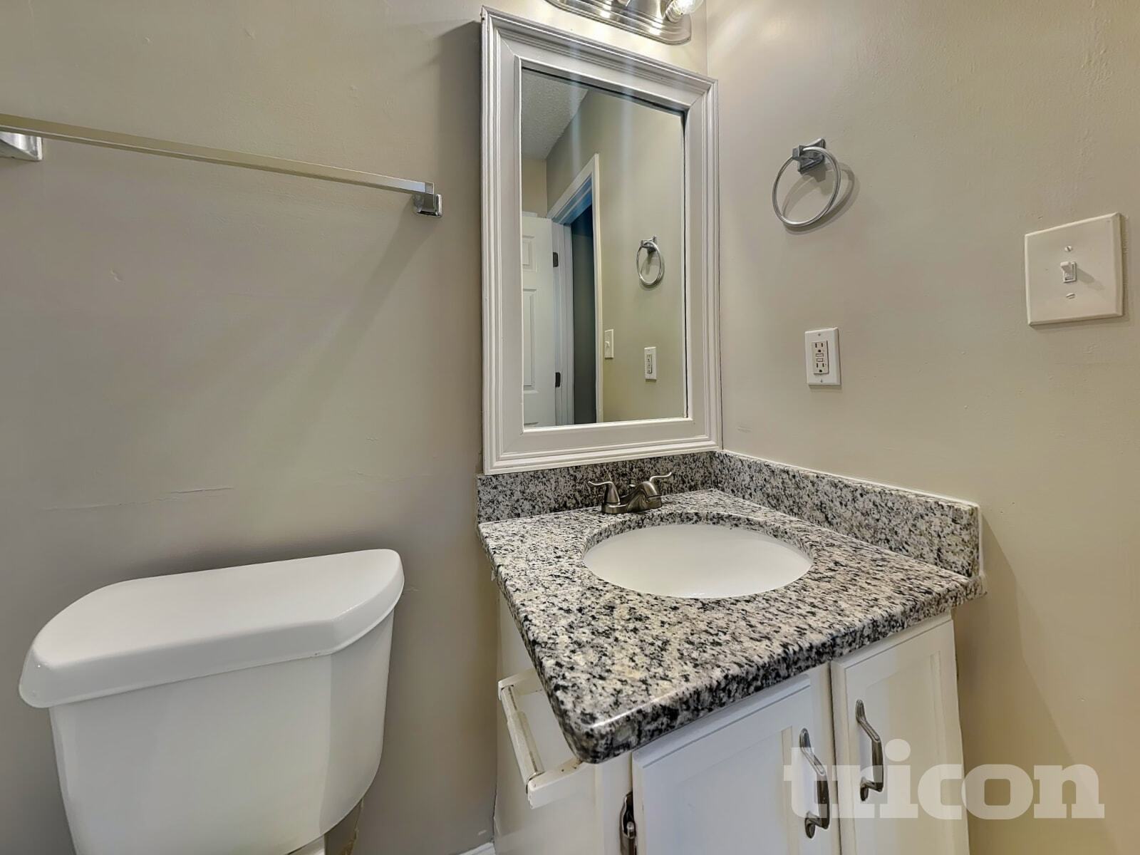 Building Photo - 48 Sumer Ln S