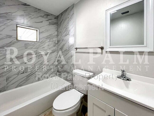 Building Photo - 15206 Stringfellow Rd