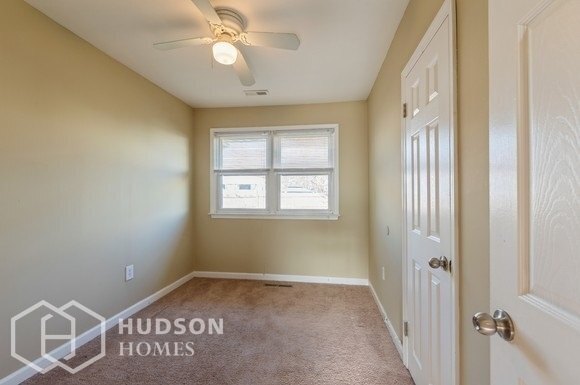 Building Photo - 1159 Lewis Terrace