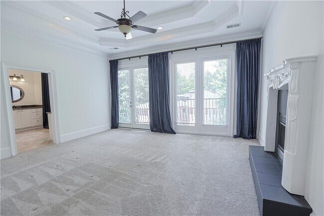 Building Photo - 1296 Lenox Park Blvd NE
