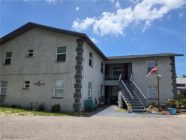 Building Photo - 16930 Juanita Ave