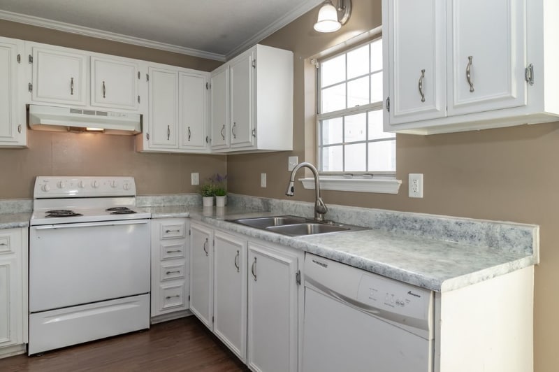 Building Photo - 2018 Briar Ct