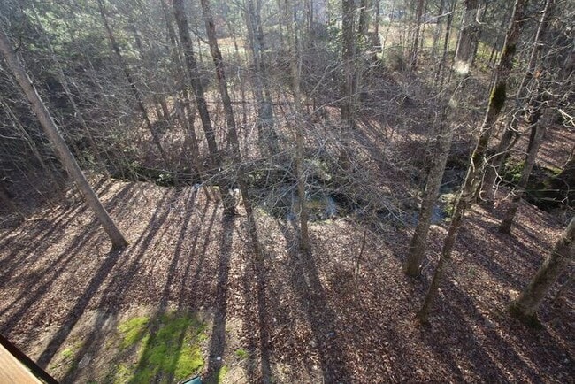 Building Photo - Brookside Crossing!