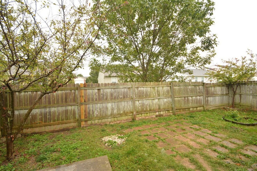 Building Photo - 4071 Dogwood Ct