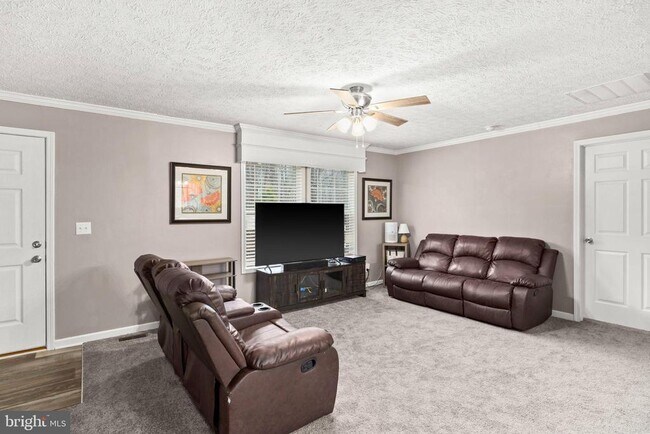 Building Photo - 13115 Arcadia Rd