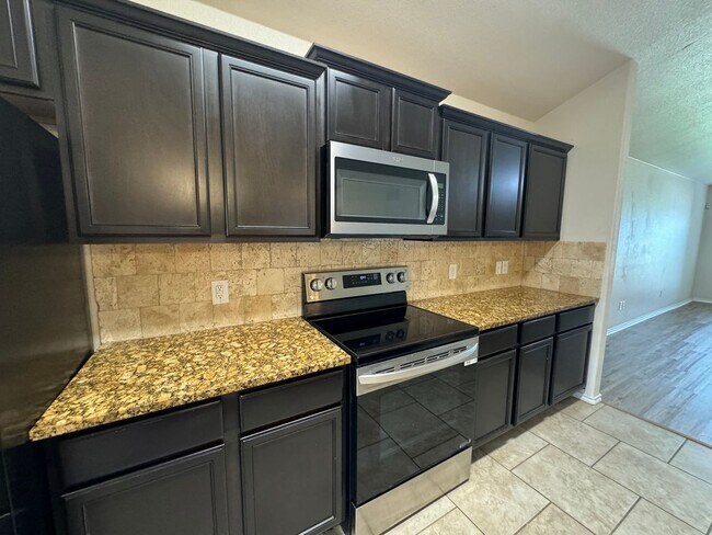 Building Photo - Available House in Windstone
