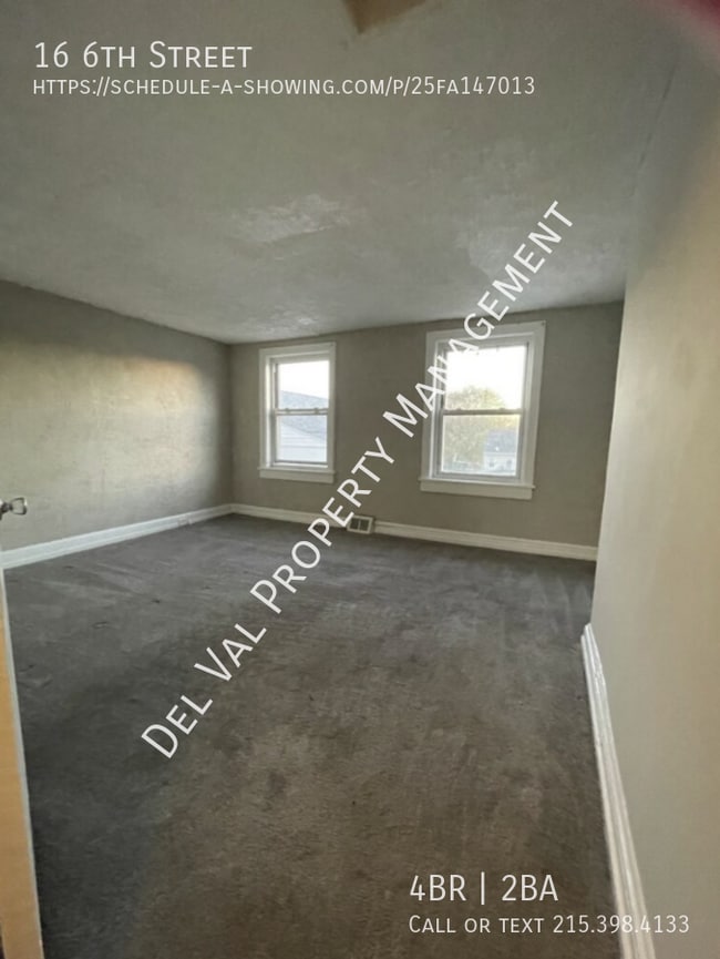 Building Photo - 16 6th St