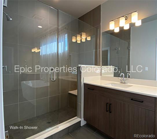 Building Photo - 6012 N Netherland Ct