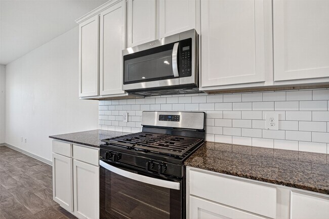 Building Photo - 1322 Truckee River Dr