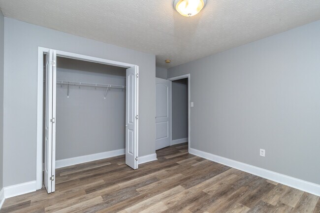 Building Photo - 7005 Buddy J Ln