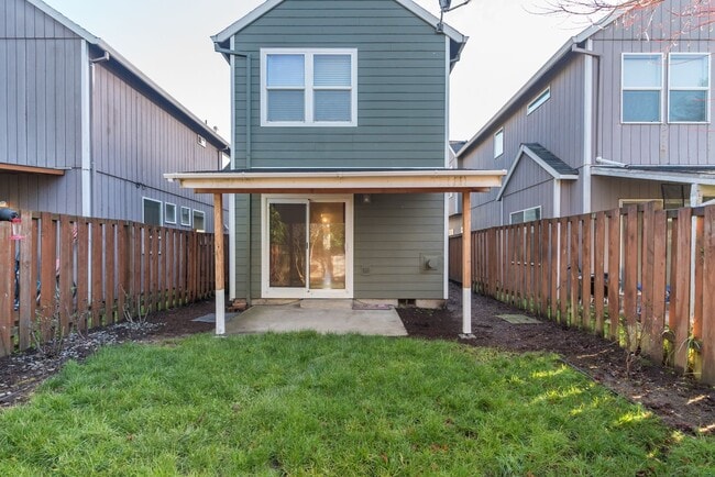 Building Photo - Super clean 3-bdrm/2-bath home in Kenton—C...